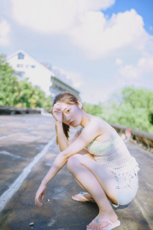 WWW.COM捏胸挤出奶